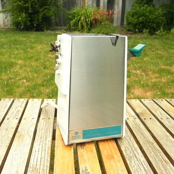 Electric Can Opener GE Turquoise and White E2EC15 Retro