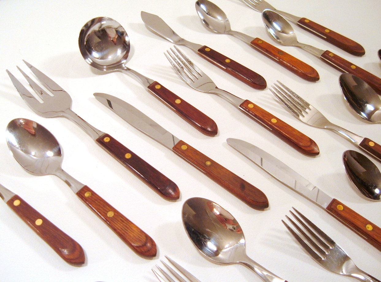36pc Washington Flatware Set Wood Handle Stainless