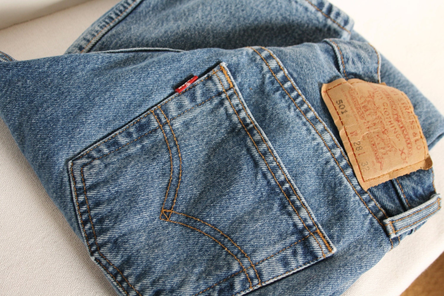 Vintage Levi Levis 501 Button Fly Jeans by vintagefindsetcetera