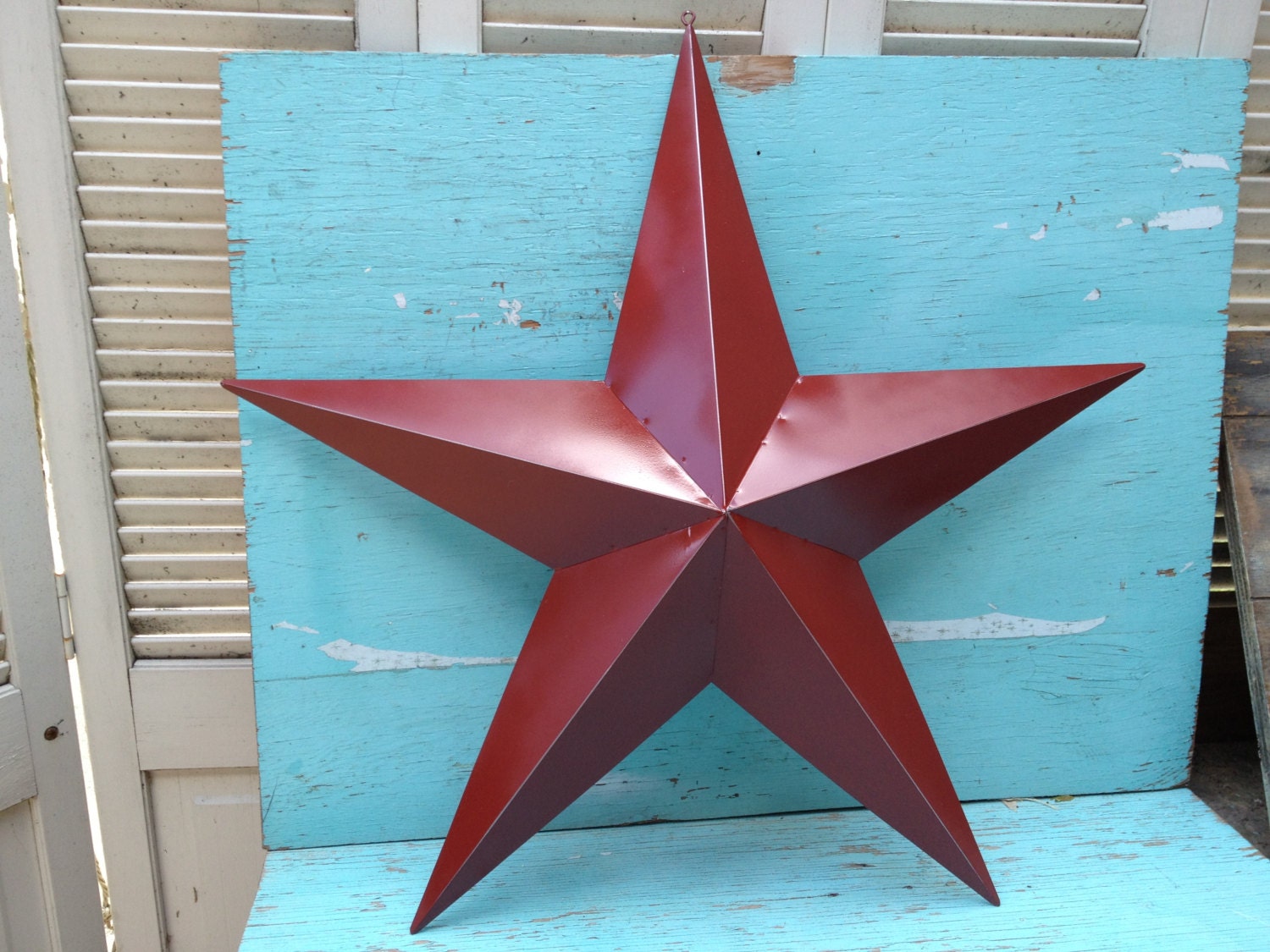 Large Rustic Red Distressed Metal Star Wall Hanger Home Decor