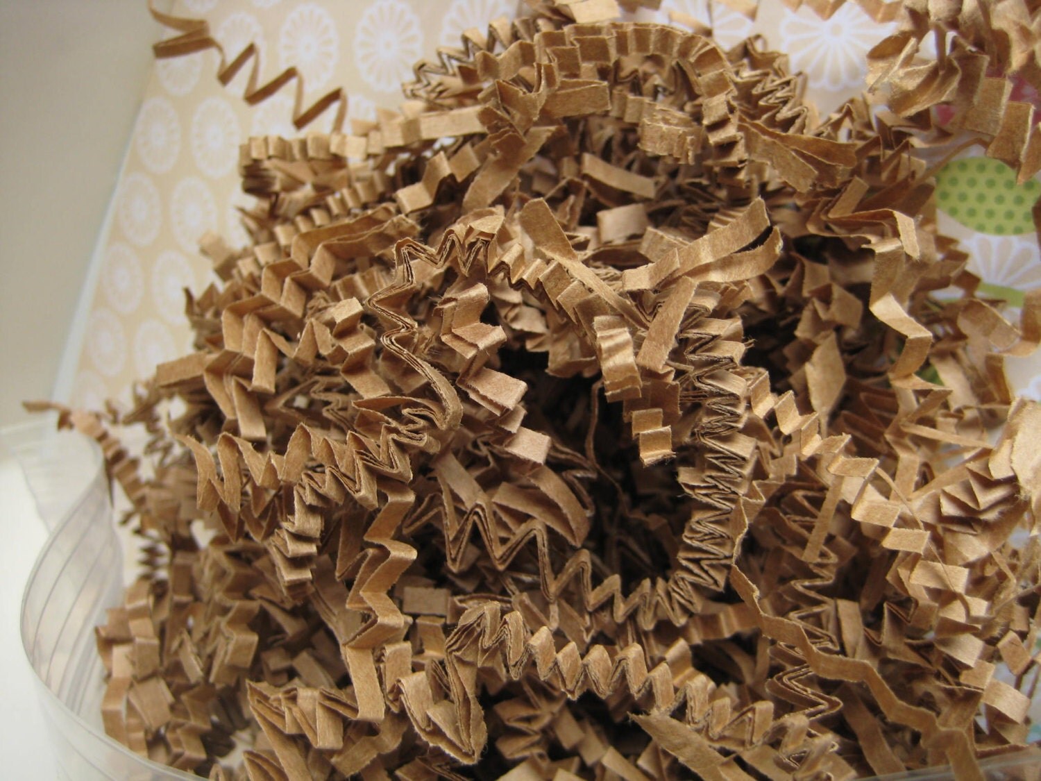 Kraft crinkle cut paper packing material