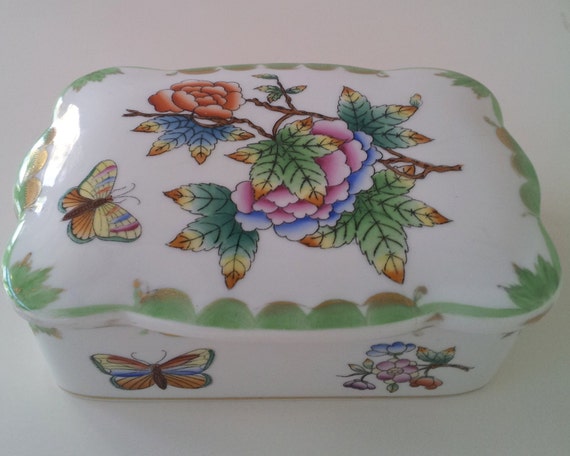 Vintage Herend Porcelain Box Queen Victoria By Antiqfinds On Etsy