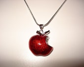 Disney Princess Snow White Red Apple Sterling Silver Pendant Swarovski Crystal Disney Princess Snow White Red Apple Sterling Silver Pendant Swarovski Crystal
