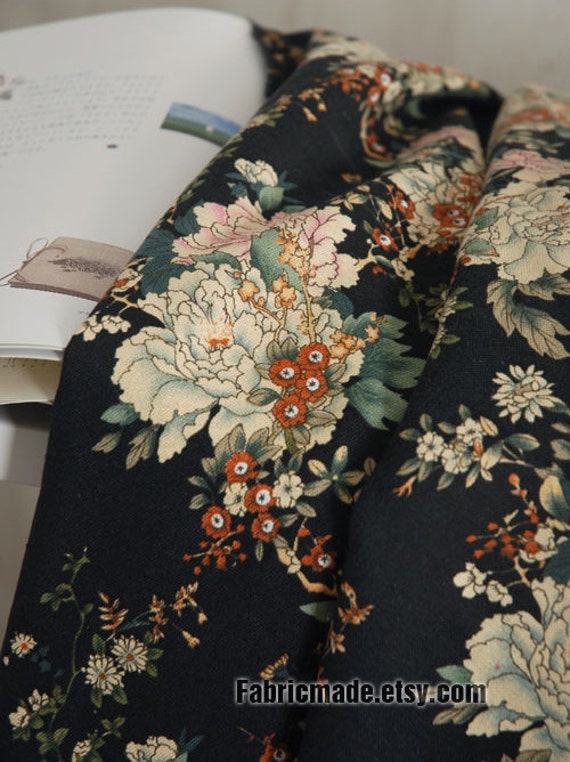 Quilting Fabric Large Beige Flower On Black Cotton Linen