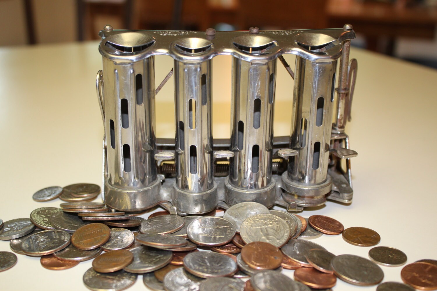 Vintage McGill High Speed Coin Changer Dispenser Four Barrel