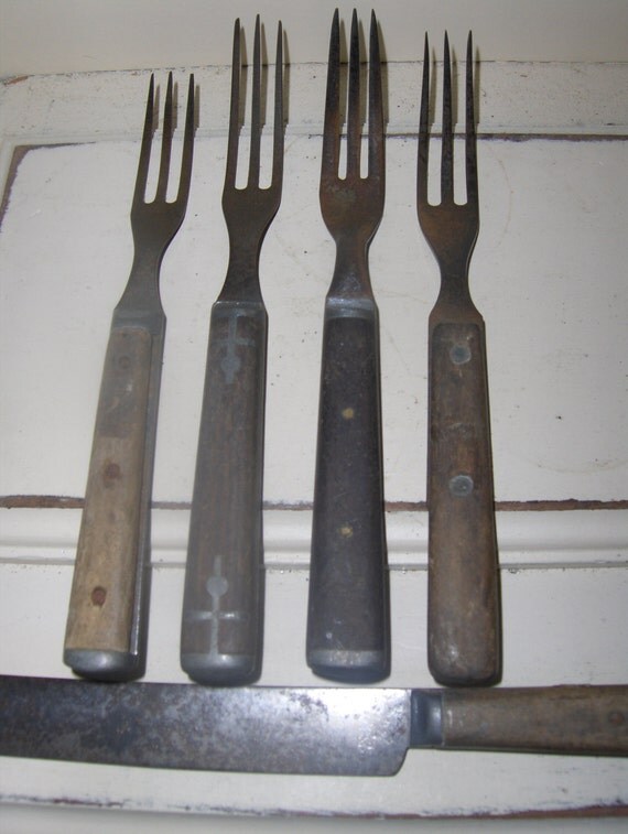 Vintage Wooden Handled Flatware Four Forks One Knife