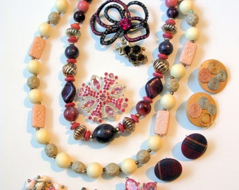 Detash Jewelry Broken Vintage Earrings Brooches Necklaces Jewelry Supply Lot