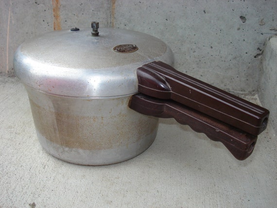 Vintage National Presto Cook-Master Pressure Cooker