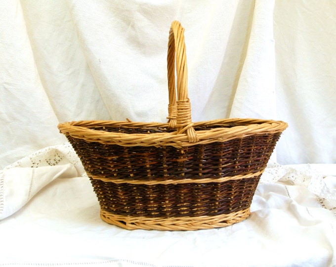 Small Vintage French Wicker Willow Basket / French Country Decor / Country Rustic Decor / Cottage Decor / Retro Home Interior / Primitive