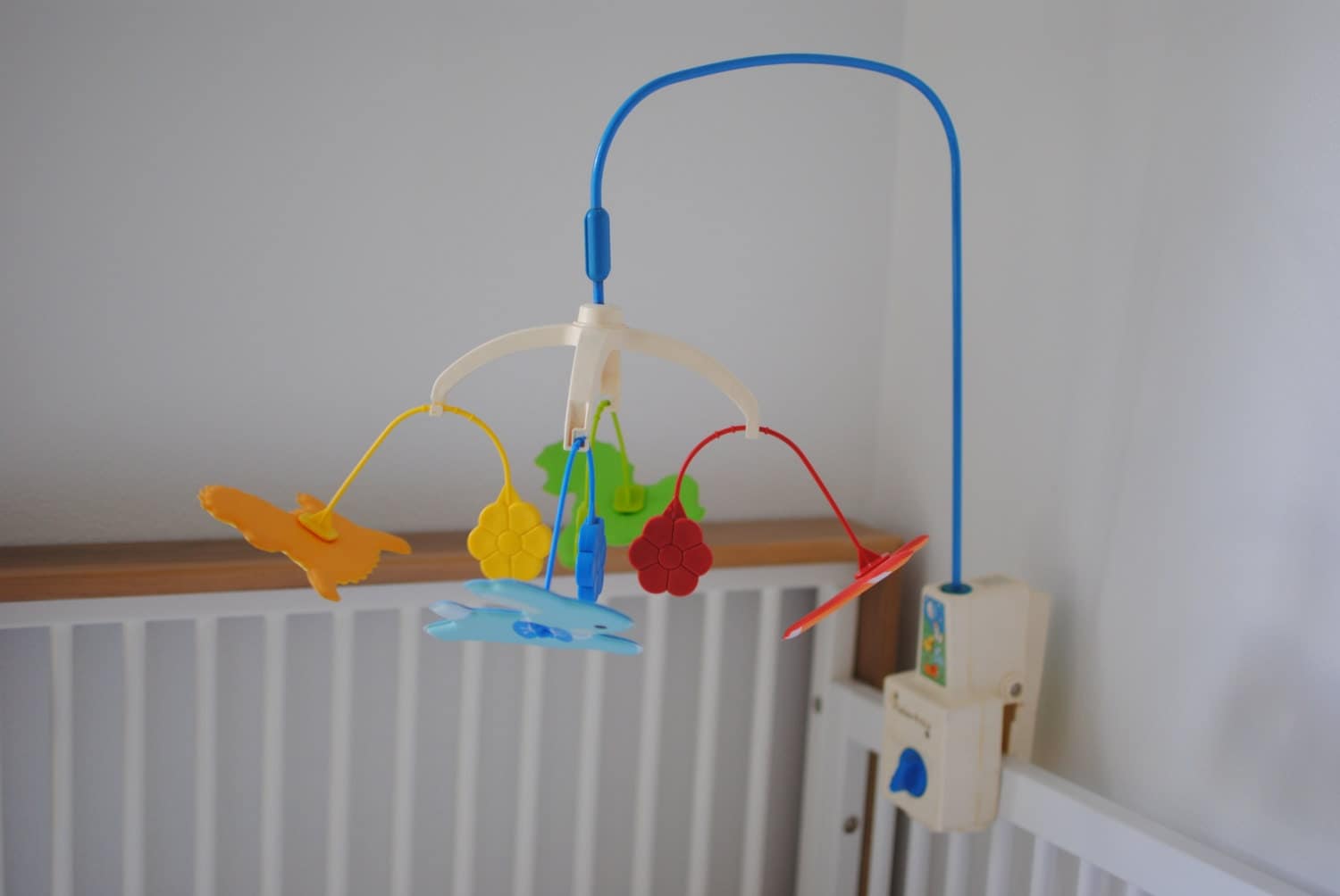 Vintage Crib Mobile Fisher Price Dancing Animals