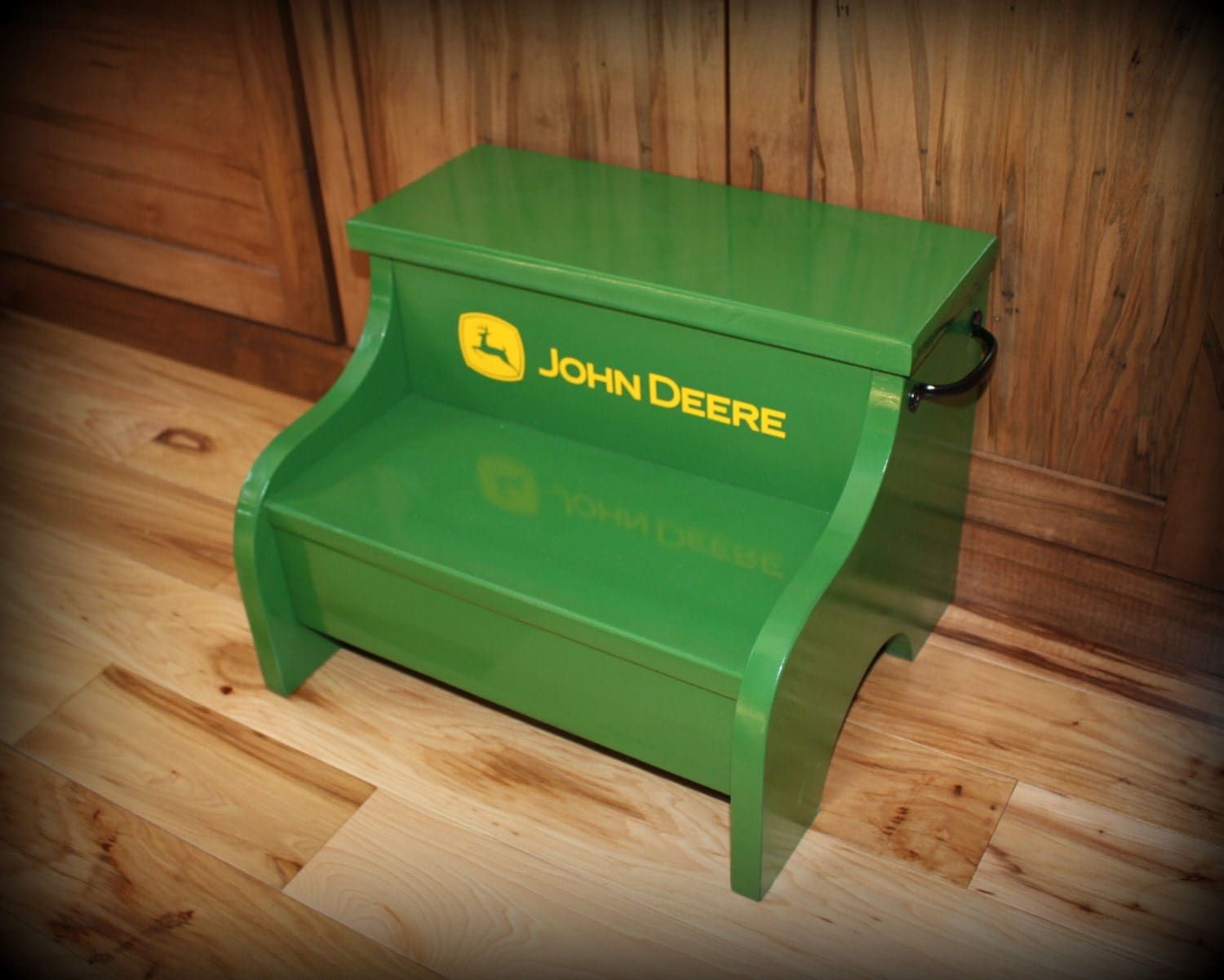 Childs wood step stool John Deere Green