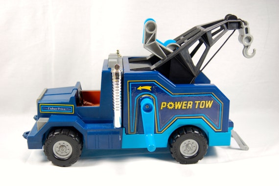 Fisher-Price Power Tow Truck for Husky Action Figures 338 1982