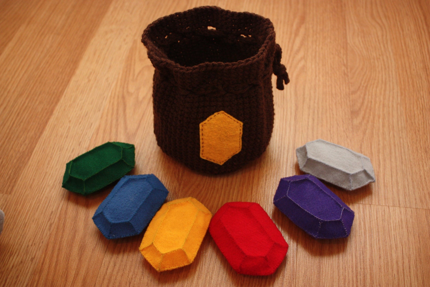 Zelda Felt Pattern | rupee wallet and felt rupees pattern Zelda Felt Pattern | rupee wallet and felt rupees pattern