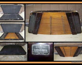 Antique Chinese Dulcimer Zither -Guzheng -Harp -String Instrument - From BeiJing Opera - Original Case -Antique Musical Instrument, Artwork