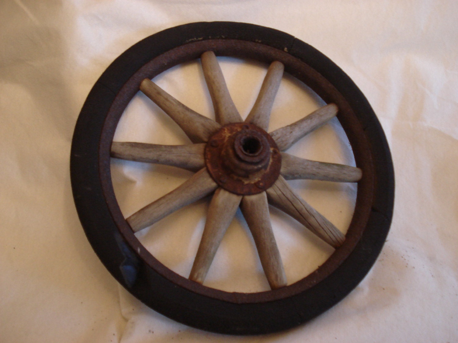 Vintage wooden spoke wagon wheel small 10 diameter