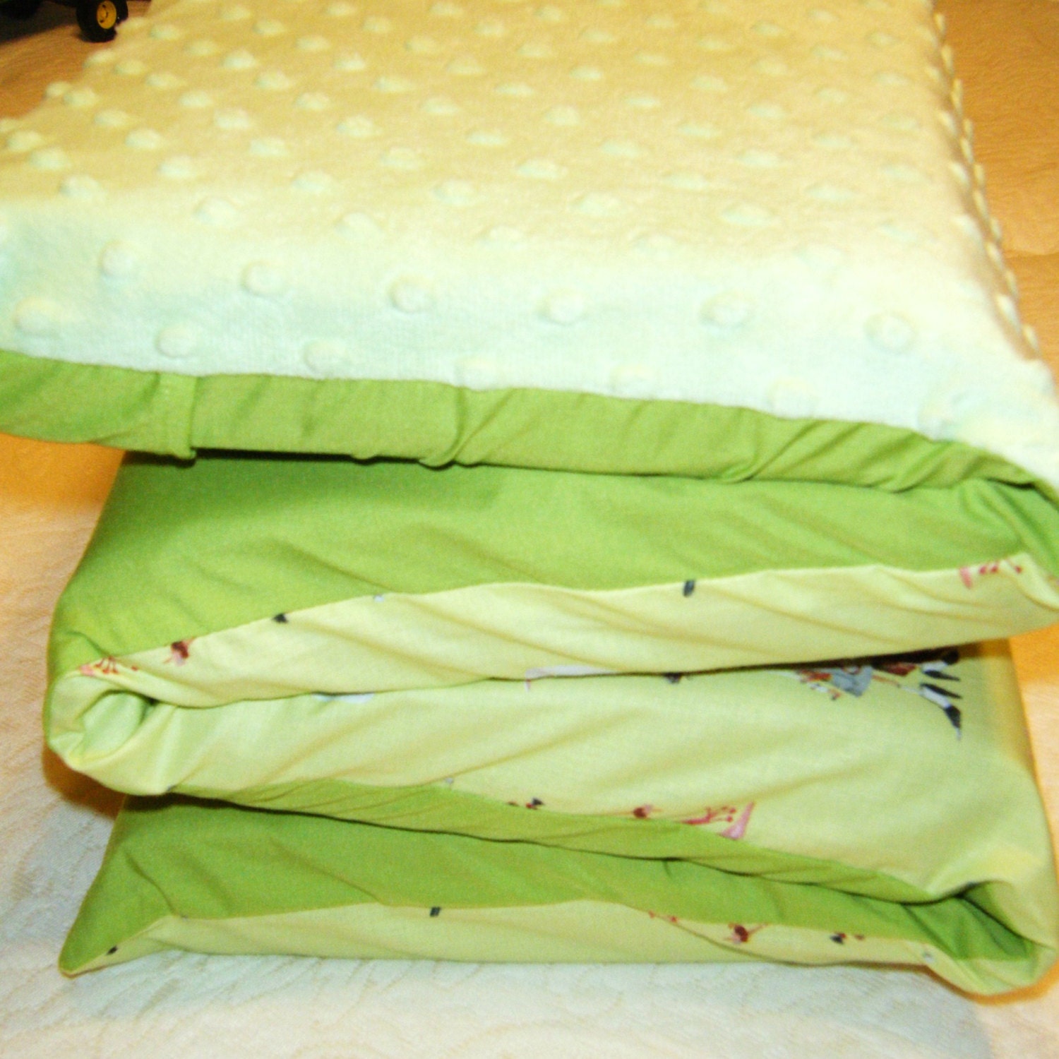 Nap Mat Cover / Toddler Cot Cover with Padded Minky Dot