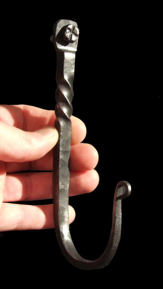 6 1/2 Wrought Iron Hooks with Twist. 5 Piece Set