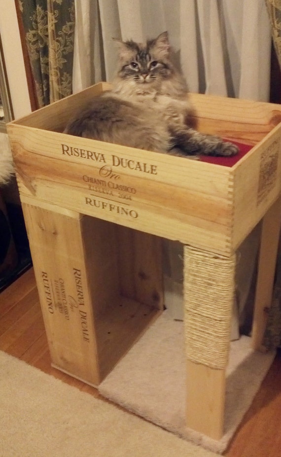 The Original Wine Crate Cat  Condo with Cat 