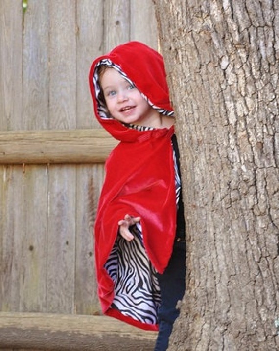 Items similar to Cold Weather Hooded Cape for toddlers & babies on Etsy