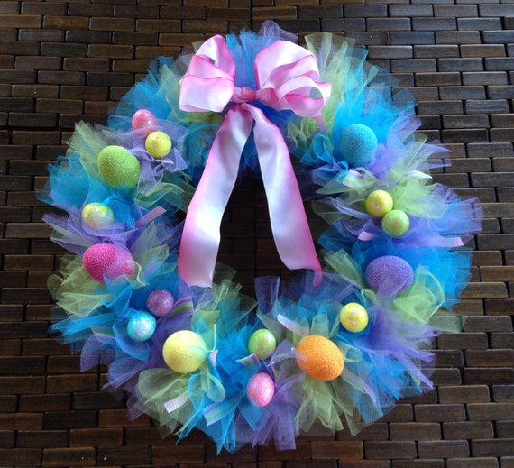 Items similar to Easter Tulle Wreath on Etsy