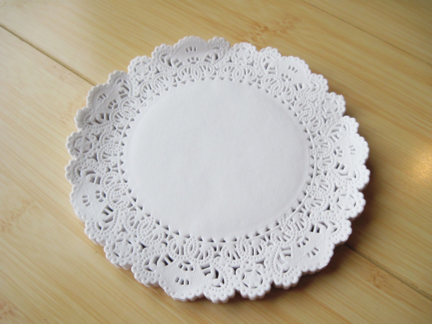 50 White paper lace doily doilies 6 size