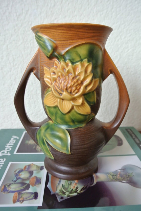 1940s Roseville Water Lily Vase