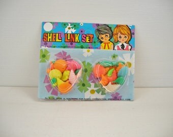 Vintage 1970's Plastic Shell Bead Kit
