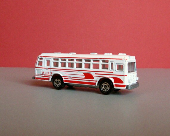 Tomica Mitsubishi Fuso Toy Bus Made in Japan