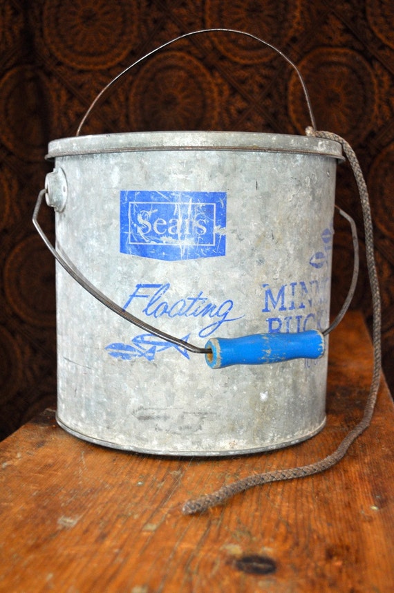 Vintage Sears Floating Minnow Bucket 10 Quart Bait Pail