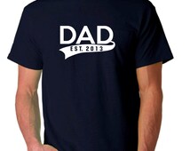 Personalized "Dad Established" Father's Day T-Shirt - Custom Name & Kid's Name Gift For Dad Or Grandpa From Daughter/Son