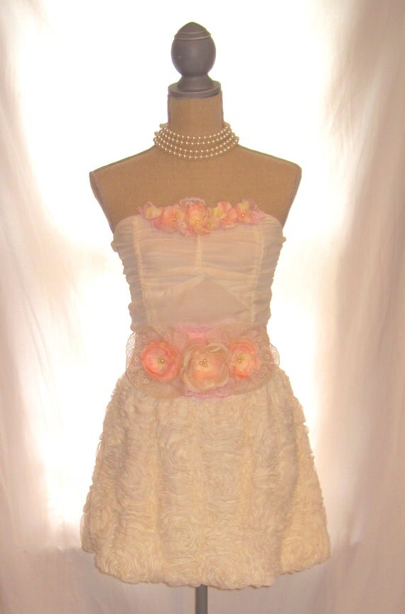 Short Strapless Wedding  Prom Dress  Cream  Color  Chiffon Sheer