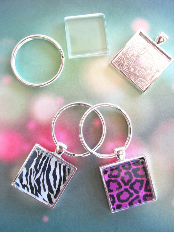 20 DIY Key Ring Kit Square Bezels Glass by theglassconnection