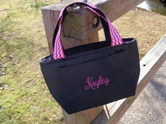 monogrammed insulated lunch bag