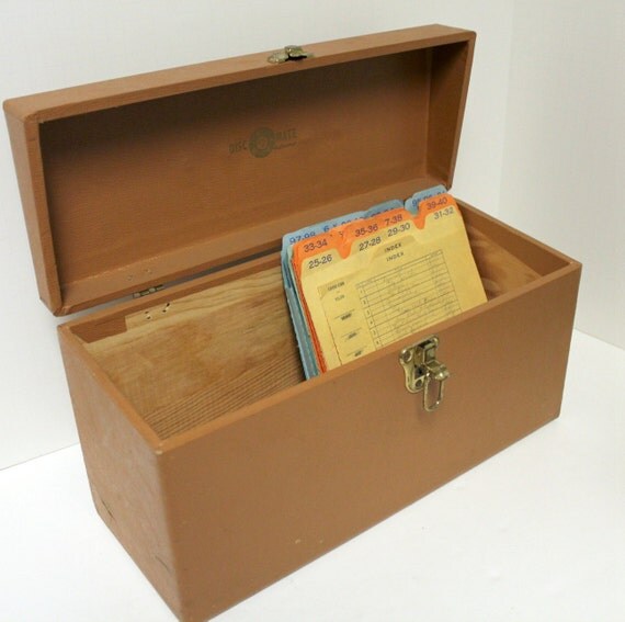 Vintage Disc Mate 45 rpm Record Storage Box by Casecraft Wood