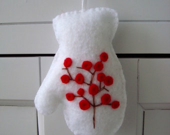 Red Winter Berries Embroidered Mitten Felt Ornament Gift Topper