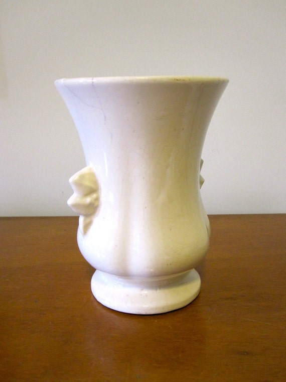 Items similar to Vintage White Pottery Vase on Etsy