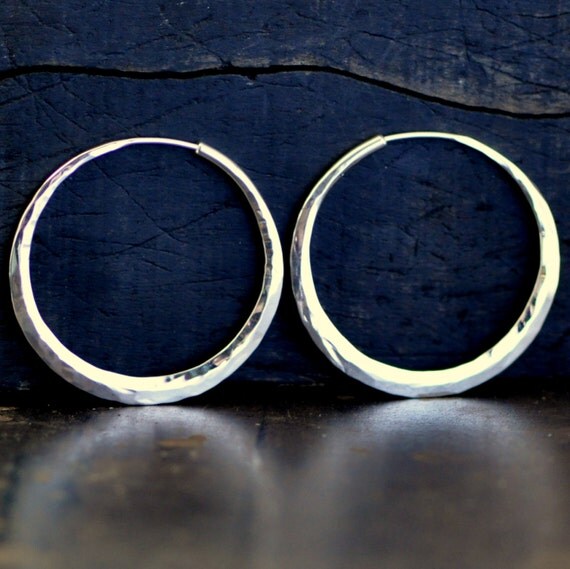 1 2 inch silver hoop earrings
