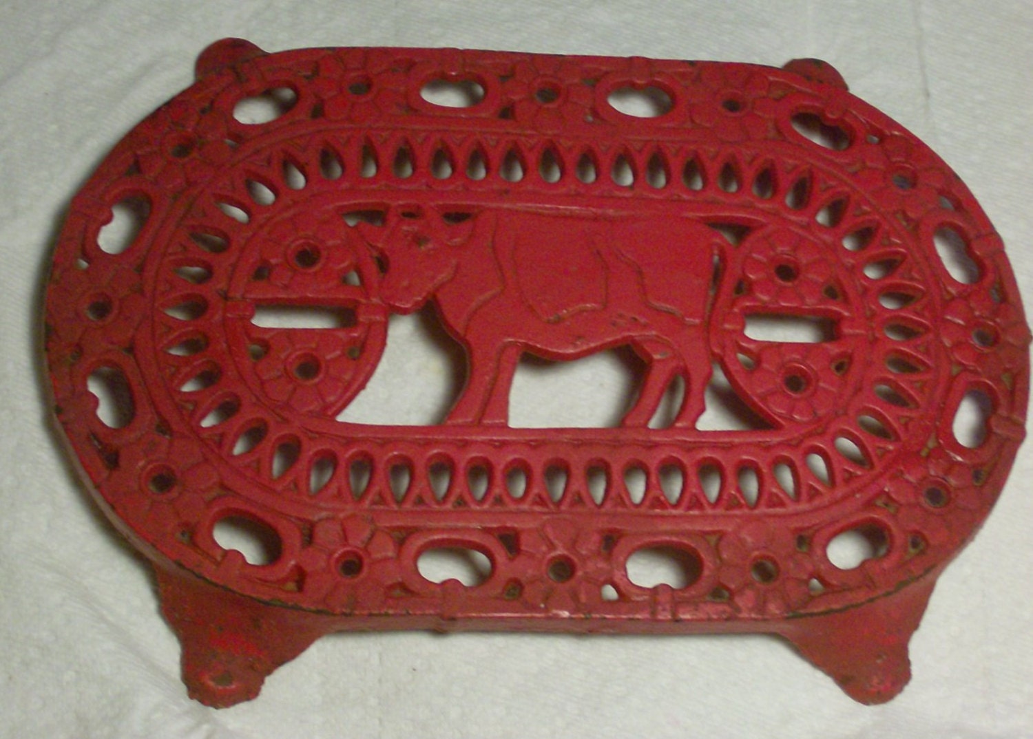 Vintage Red CAST IRON Trivet 10 X 6 Oval with