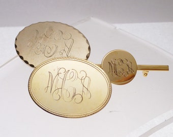 Wilknit Hosiery Honor Roll Gold Tone Lapel Pin by KlinesJewelry