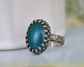 STERLING MOOD RING hand made floral band oxidized sterling silver ring with 70s vintage color changing mood stone glass cab