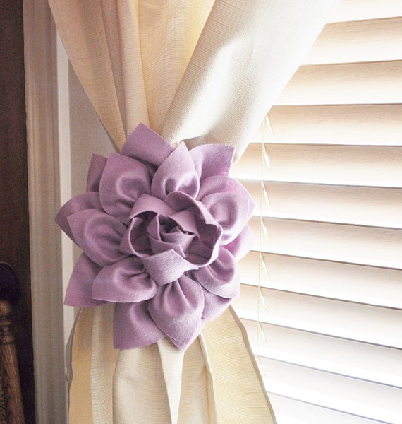 Lilac Dahlia Curtain Ties