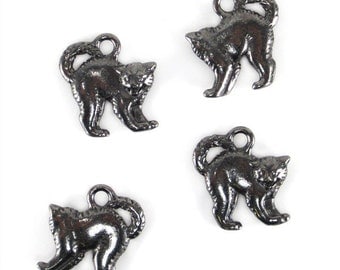 Black Oxide TierraCast Scary Cat Charms