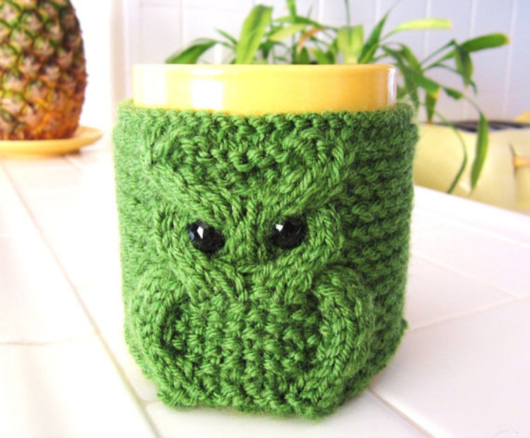Knitting Pattern Knitted Owl Cup Cozy Tea Mug by OurSunShine