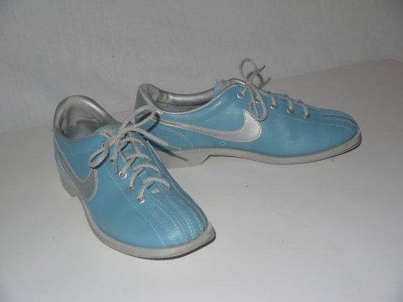 nike bowling shoes size 12