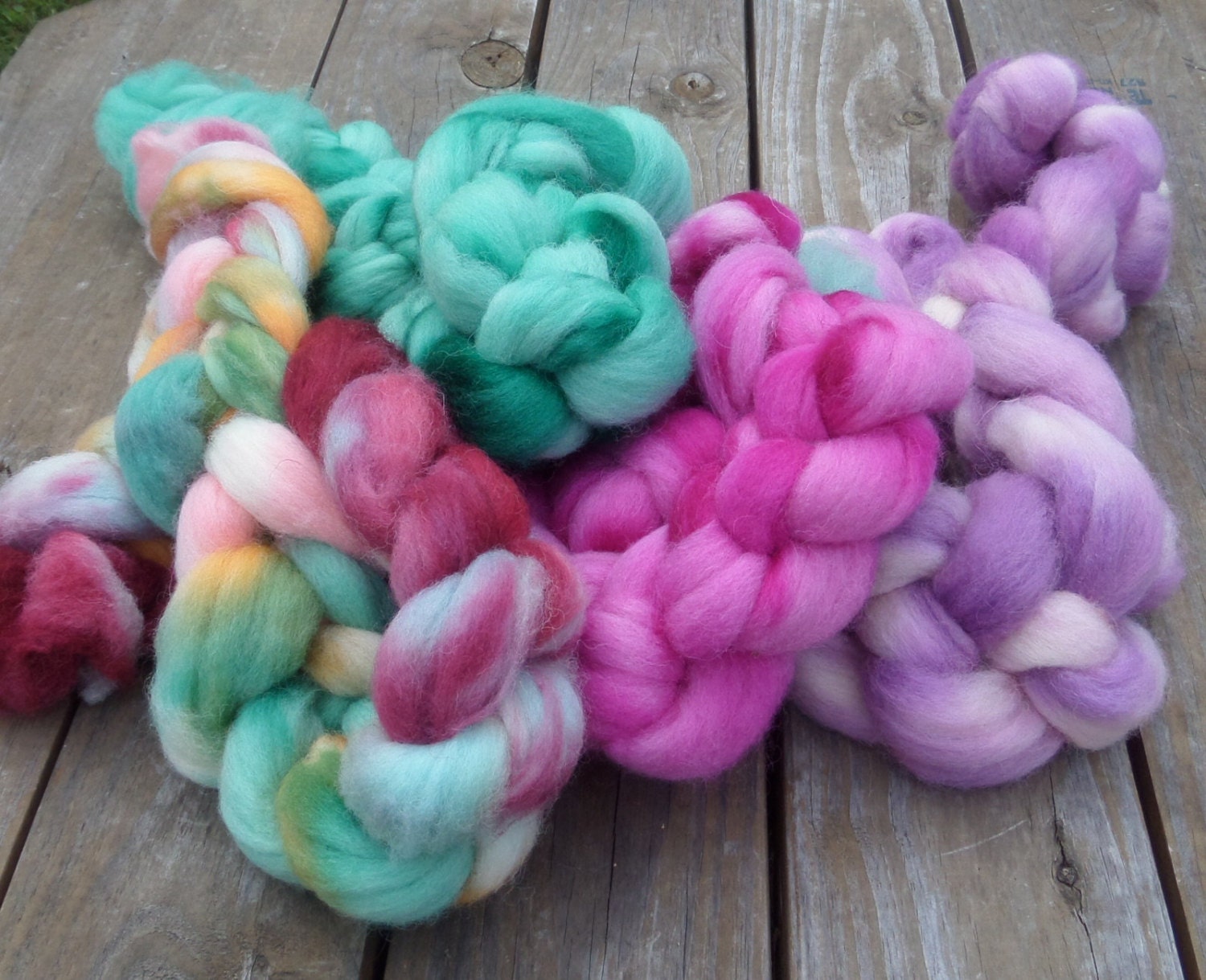 Roving, Handdyed Wool Roving, 4.5 oz., 128 g from SimplyHandspunYarn on