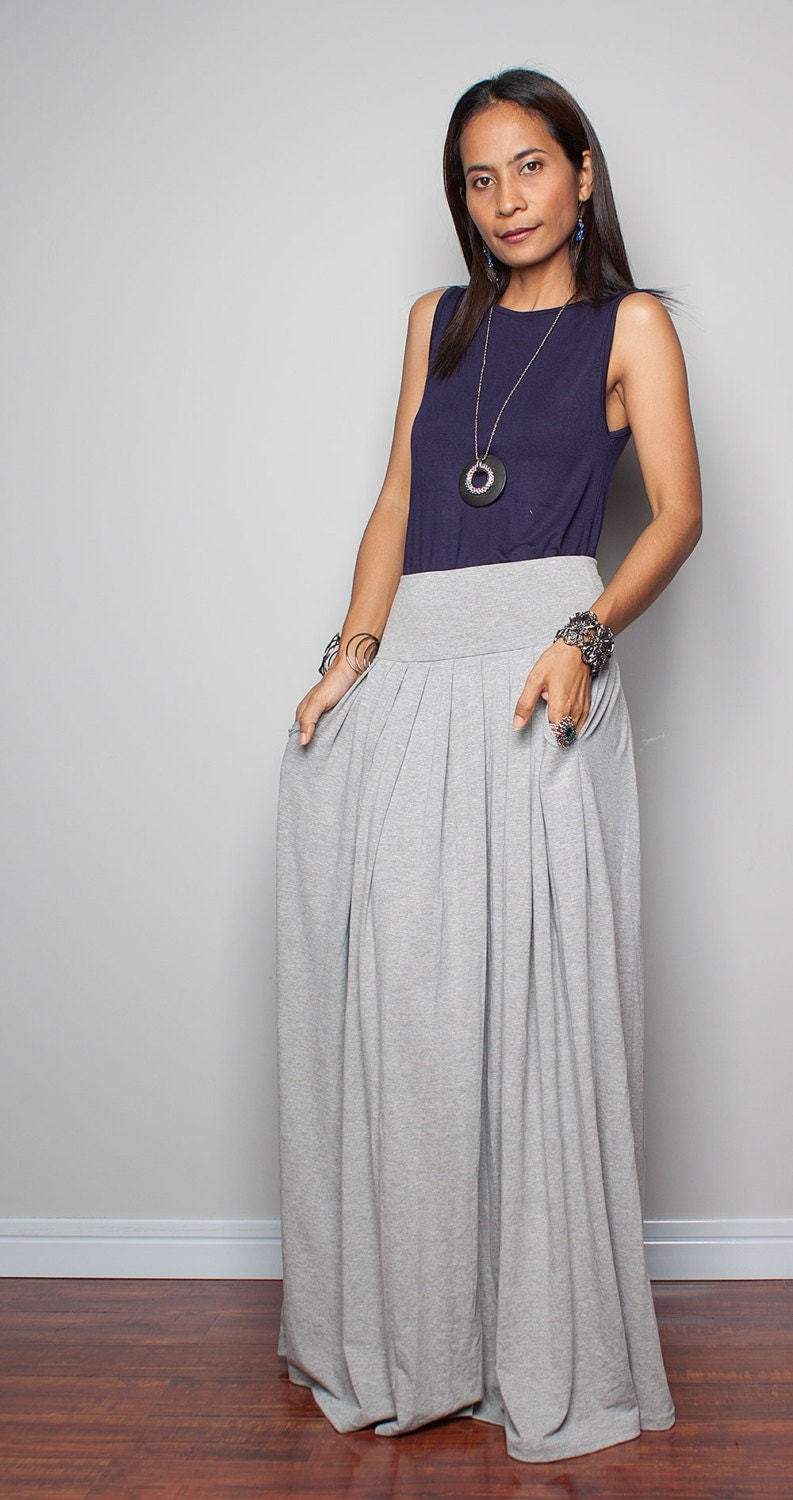 Maxi Skirt Long Light Grey Skirt : Urban Chic by Nuichan on Etsy