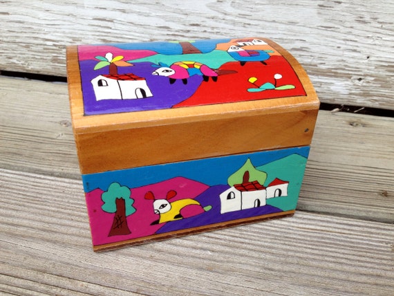 Vintage Painted Wood Box El Salvador Hand by BluePawRelicsnResto