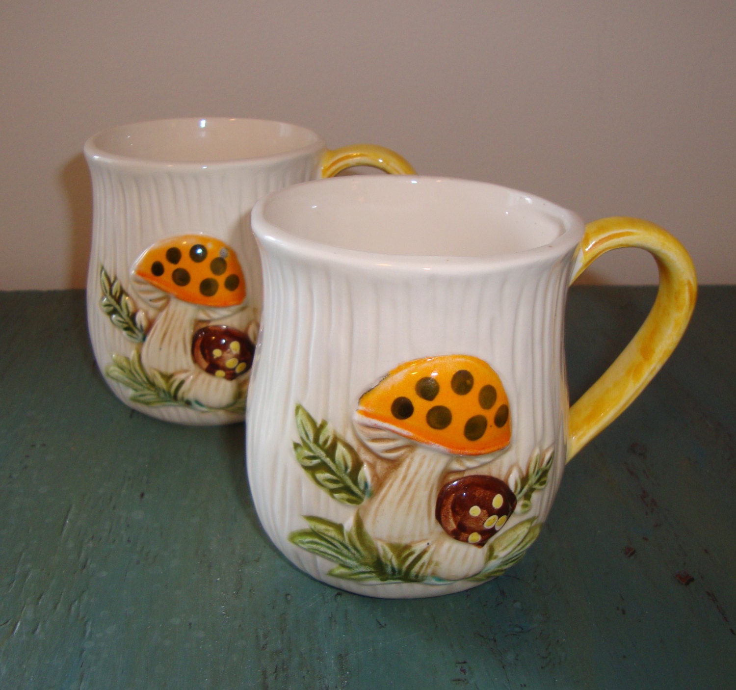  Vintage  Mushroom Ceramic Mugs  Coffee Cups Merry