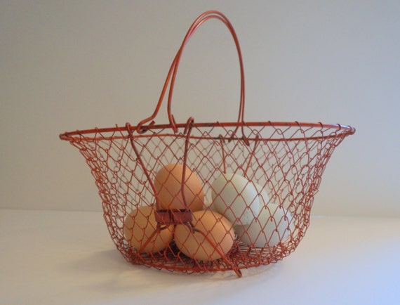 Vintage Orange Wire Egg Basket - Collapsible Wire Mesh with Handles