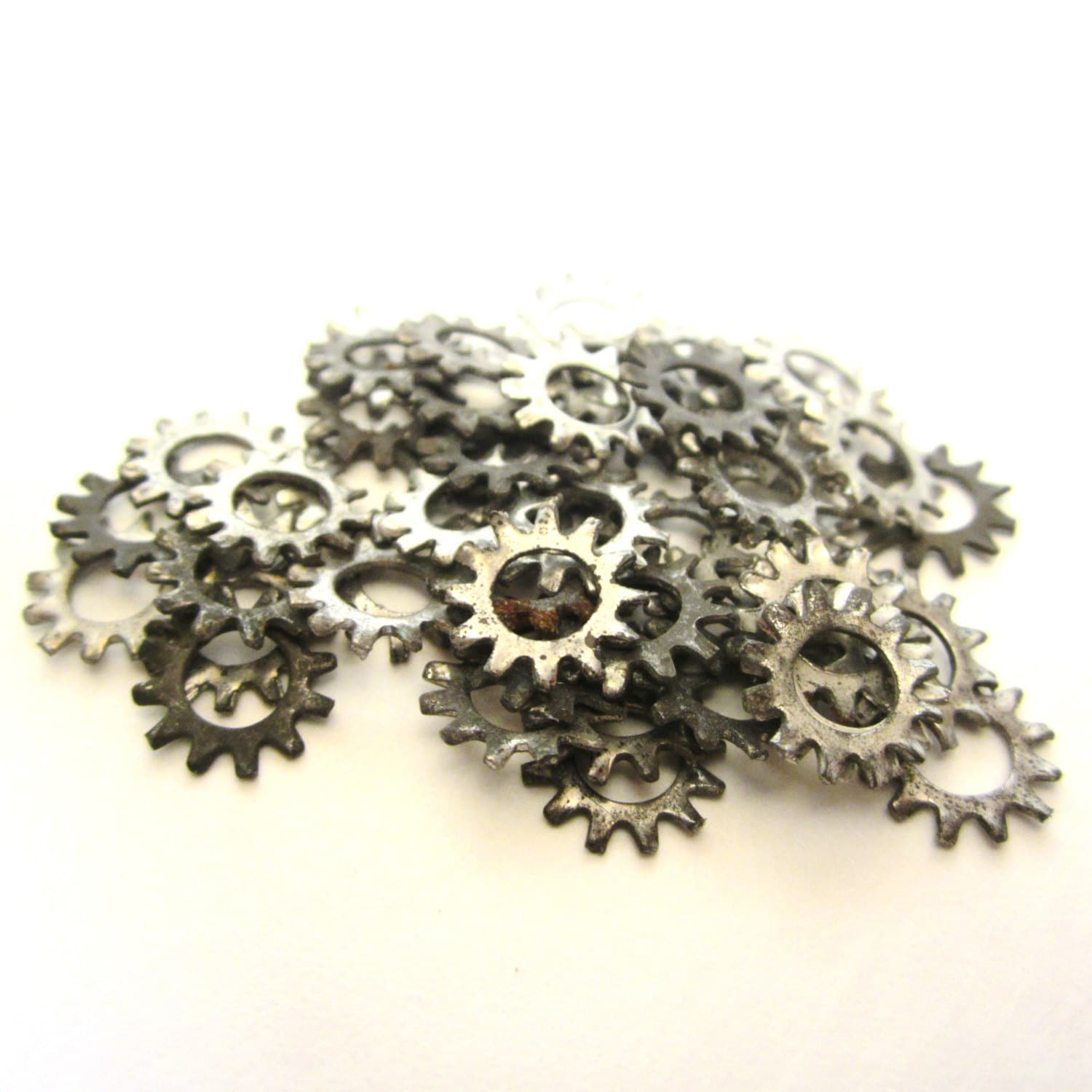 Lot Collection of 25 Small Antique Gears or Industrial Parts